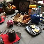 D'hotes Au Coin Du ベッド・アンド・ブレックファスト