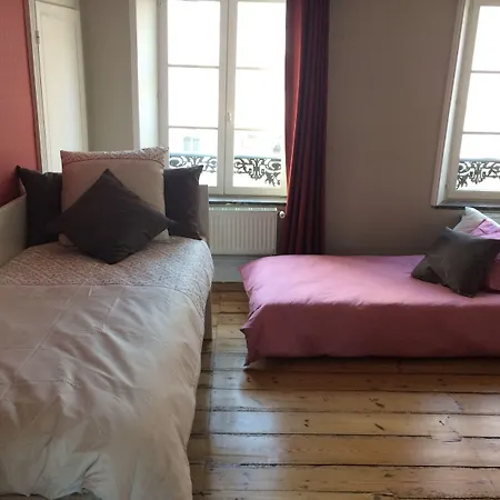 D'hotes Au Coin Du Bed & Breakfast 4*