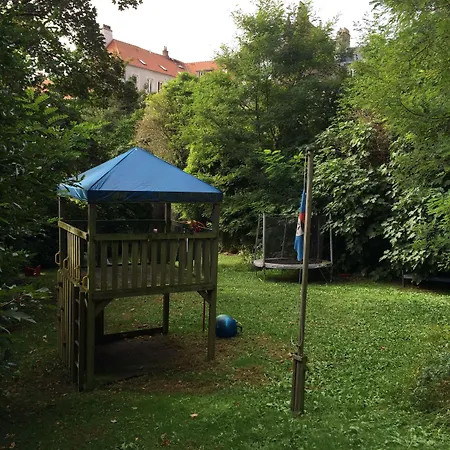 D'hotes Au Coin Du 4*