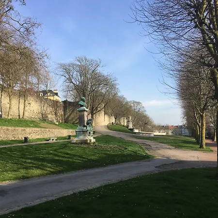 D'hotes Au Coin Du 4*