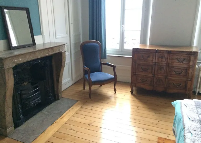 D'hotes Au Coin Du Bed & Breakfast 4*